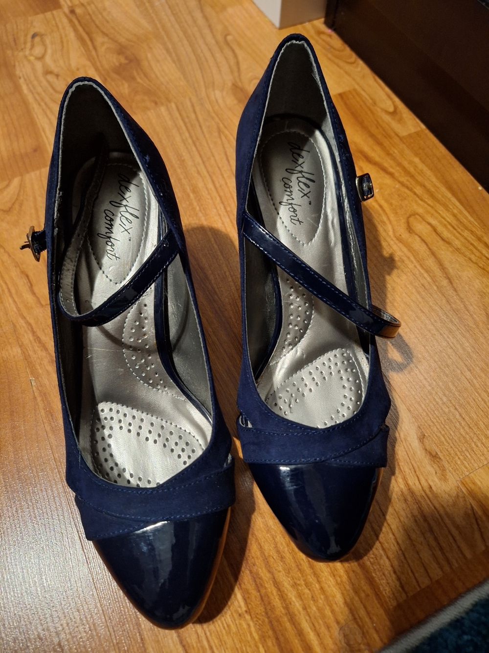dexflex comfort Navy Blue Mary Jane Pumps